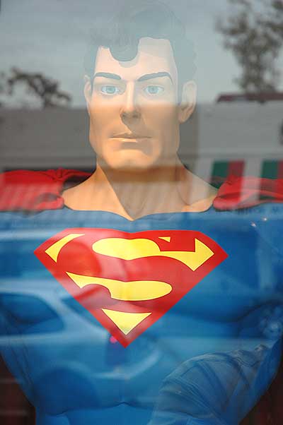 Superman replica on display, Beverly Hills, California (photo December 2005)