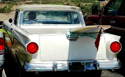 Surfer car: a '55 Ford Ranchero?