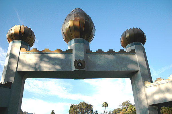 Mahatma Gandhi World Peace Memorial, Self-Realization Fellowship Lake Shrine, 17190 Sunset Boulevard, Pacific Palisades, California