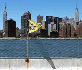 New York, Water Taxi Beach, Long Island City, Queens